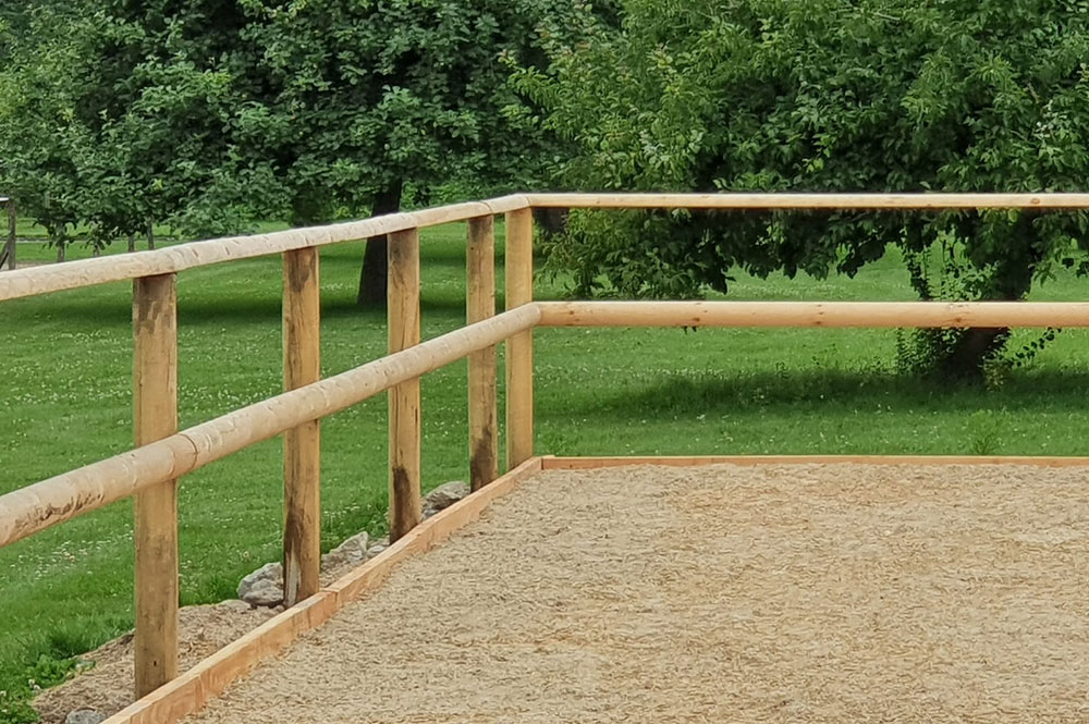 Pferdezaäune - Reitplatzeinfassung
